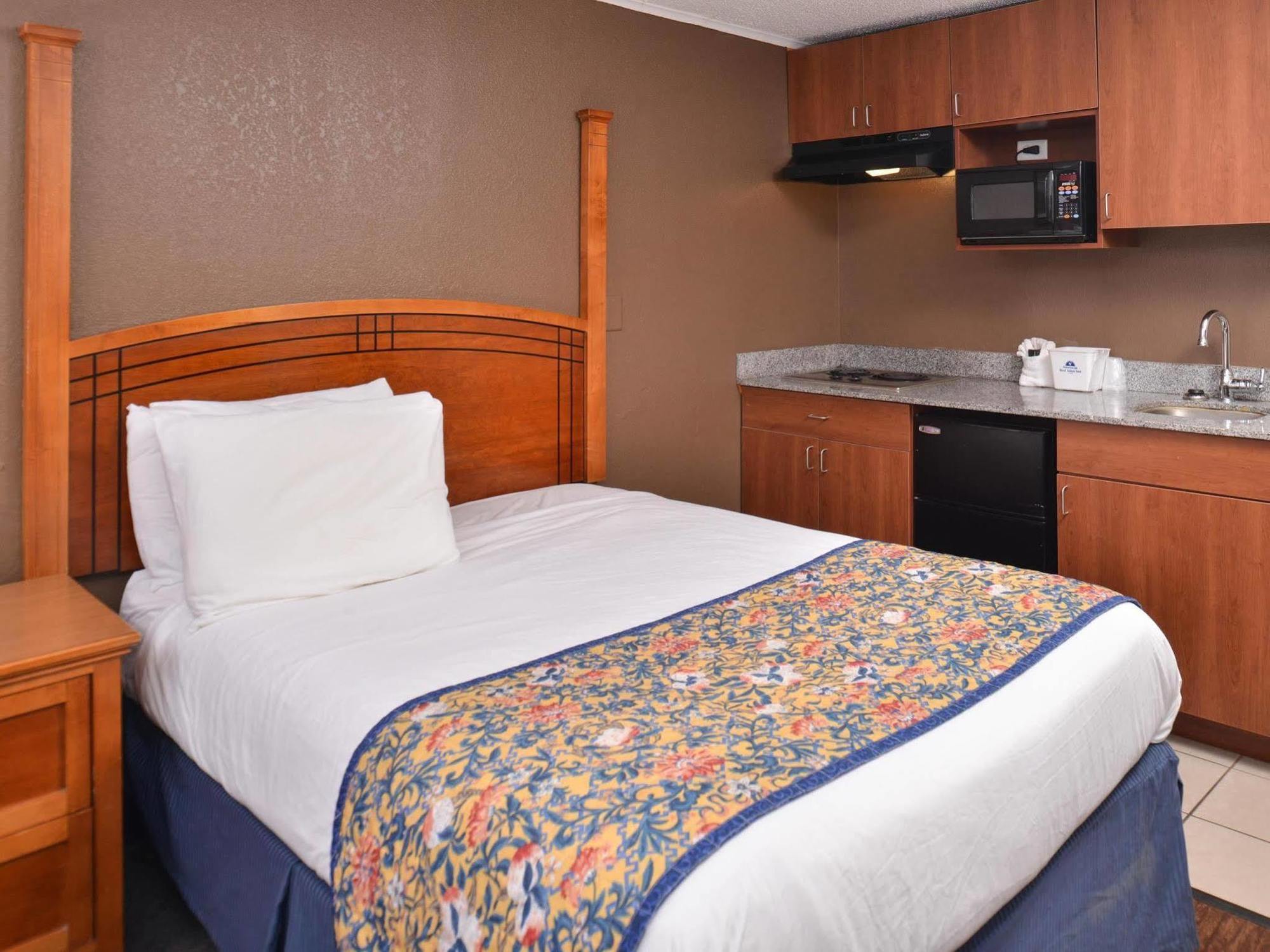 Americas Best Value Inn & Suites Jackson Kültér fotó
