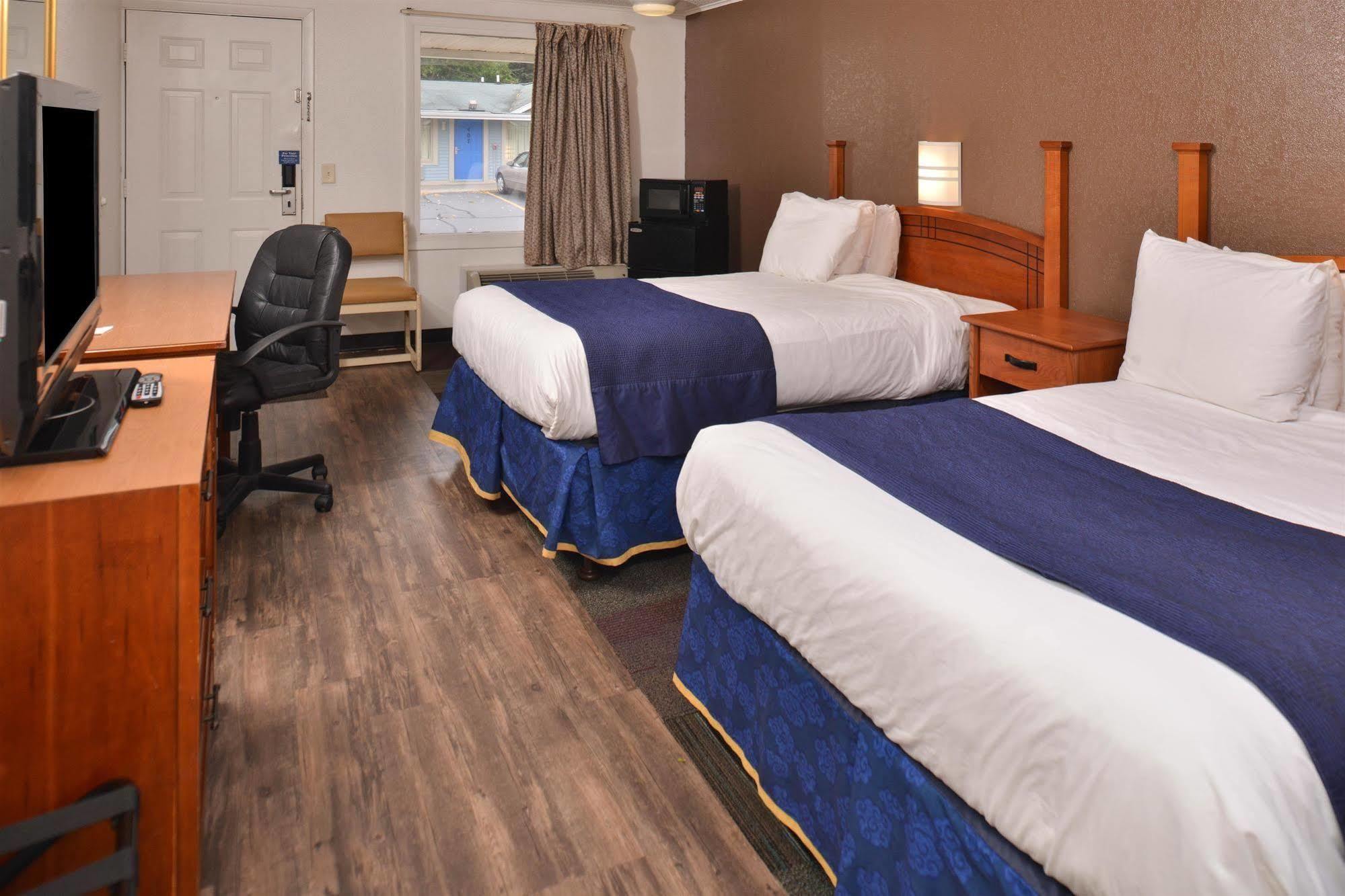 Americas Best Value Inn & Suites Jackson Kültér fotó