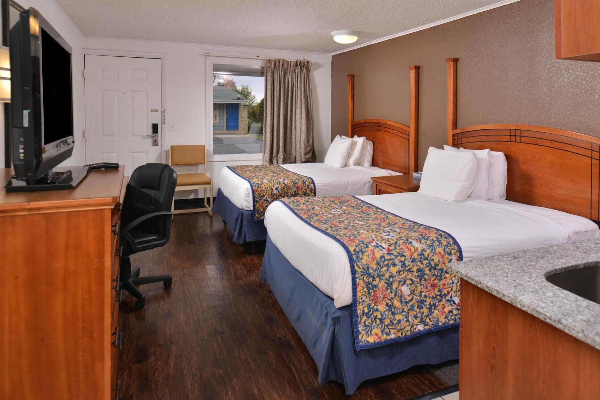 Americas Best Value Inn & Suites Jackson Kültér fotó
